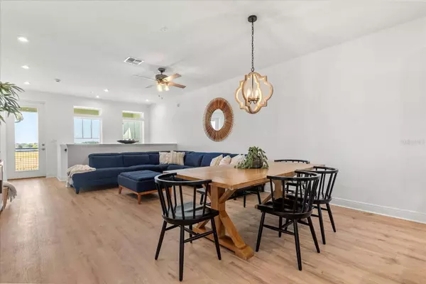 7161 NEMOURS Pkwy, Orlando, FL 32827