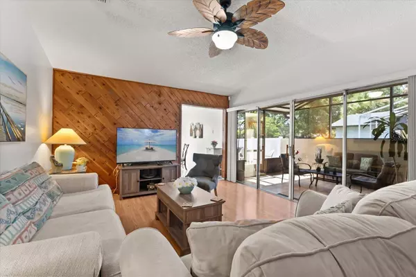 999 MANCHA REAL DR, Orlando, FL 32807