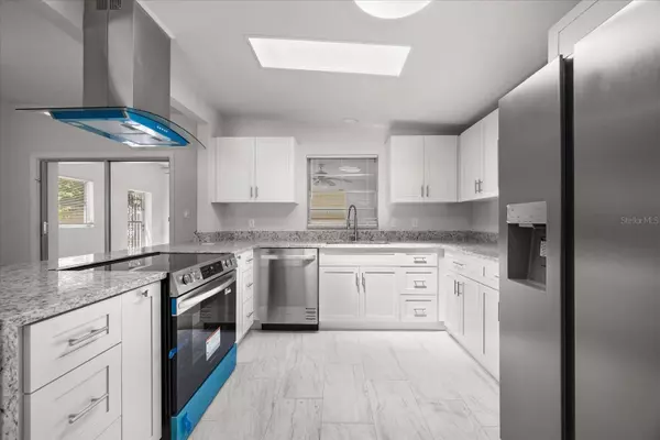 1849 VIBURNUM LN, Winter Park, FL 32792