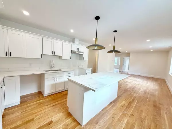 28 Pitcher Ave #2, Medford, MA 02155