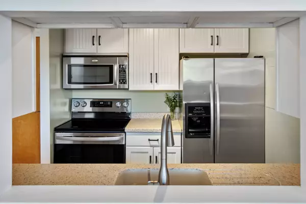 99 Gove St #14, East Boston, MA 02128-2145