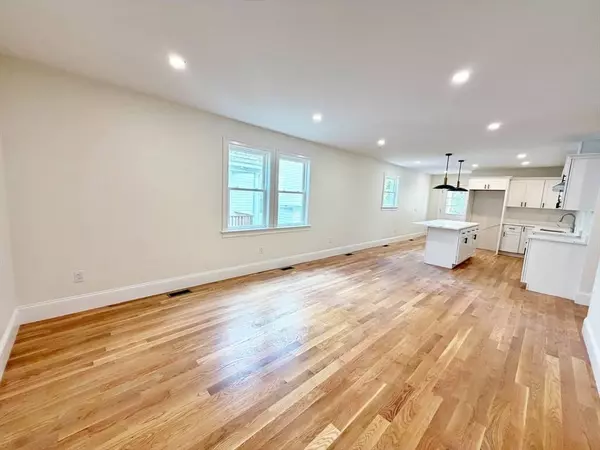 28 Pitcher Ave #1, Medford, MA 02155