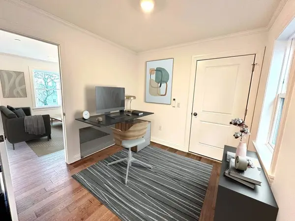 33 Leyden St #6, Boston, MA 02128