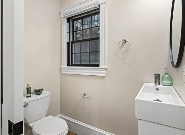 199 Trenton St #2, Boston, MA 02128