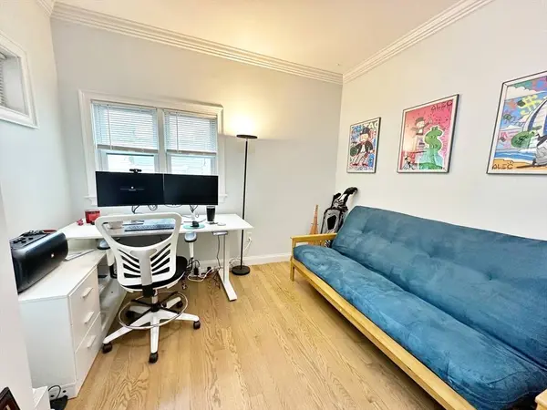 89 Princeton St #1, Boston, MA 02128
