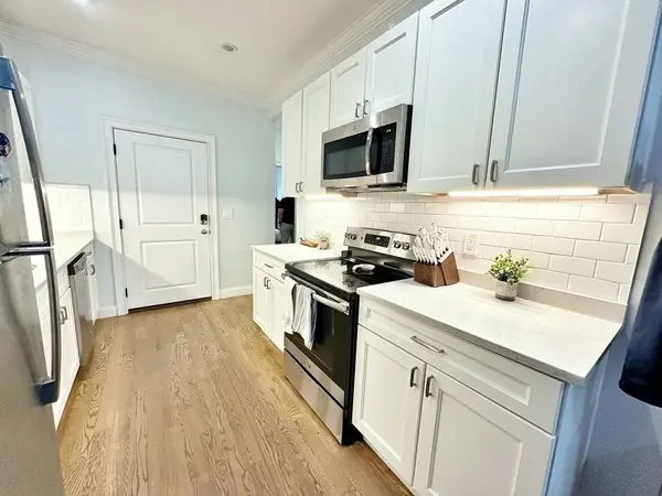 89 Princeton St #1, Boston, MA 02128
