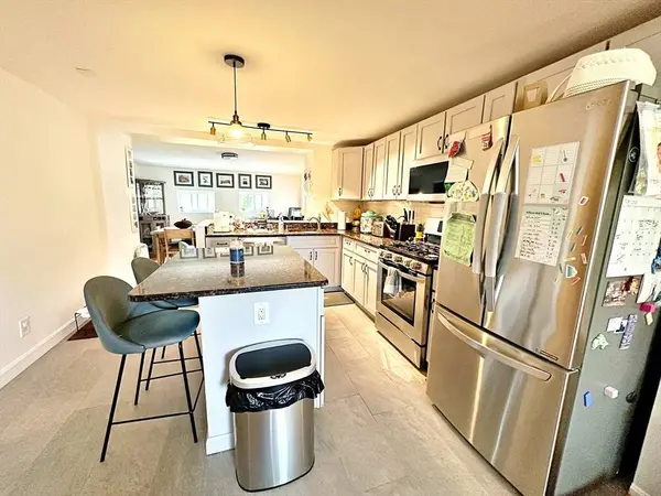72 Cottage St #N/A, Boston, MA 02128