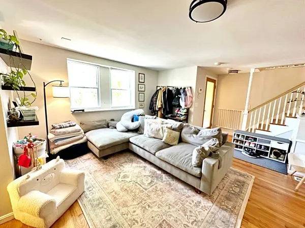 72 Cottage St #N/A, Boston, MA 02128