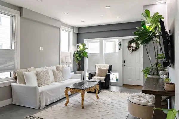 47 Morris St #1, Boston, MA 02128