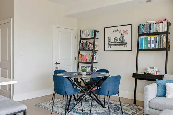 283 Webster St #3, Boston, MA 02128