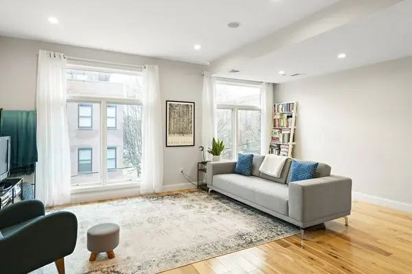 67 Lubec St #4, Boston, MA 02128