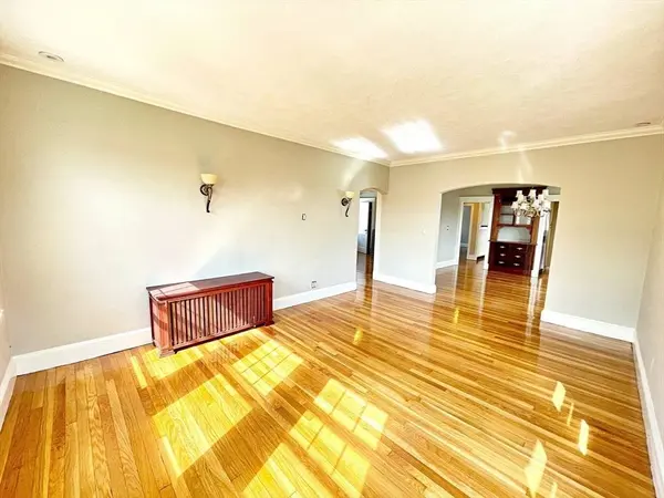 15 Puritan Rd #N/A, Somerville, MA 02145