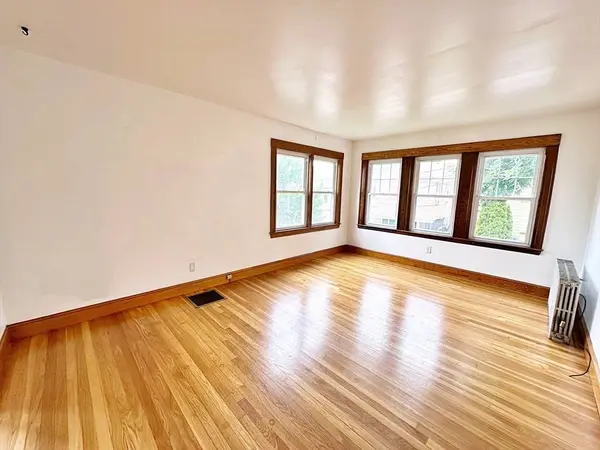 11 Puritan Rd #N/A, Somerville, MA 02145