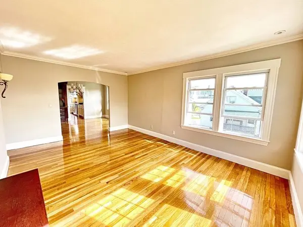 15 Puritan Rd #N/A, Somerville, MA 02145