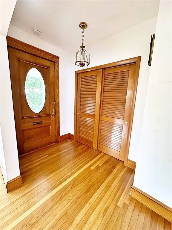 11 Puritan Rd #N/A, Somerville, MA 02145