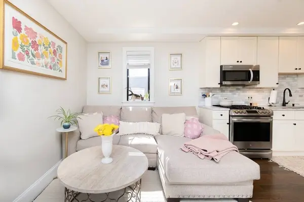 498 Sumner Street #PH, Boston, MA 02128