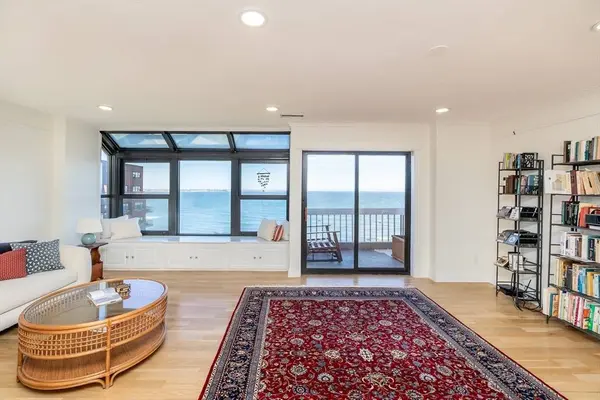 1 Seal Harbor #PH16, Winthrop, MA 02152