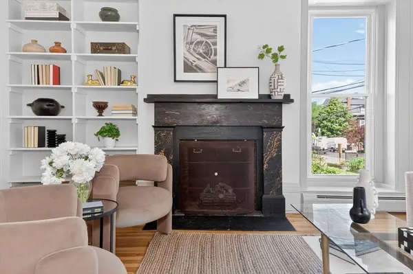 177 Webster Street #1, Boston, MA 02128