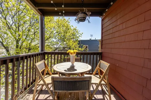 498 Sumner Street #PH, Boston, MA 02128