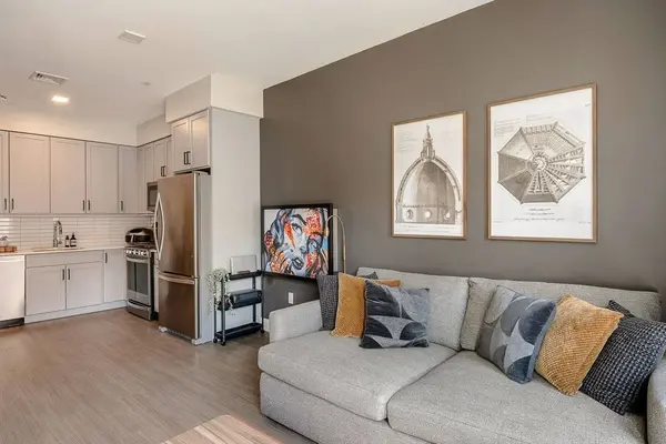 11 Walley St #306, Boston, MA 02128