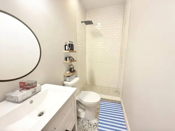 220 Bremen St #1, Boston, MA 02128