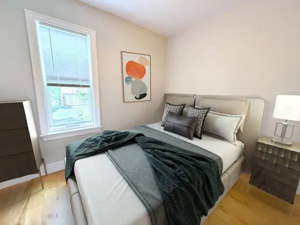 220 Bremen St #1, Boston, MA 02128