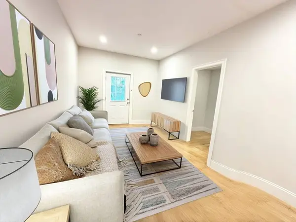 220 Bremen St #1, Boston, MA 02128