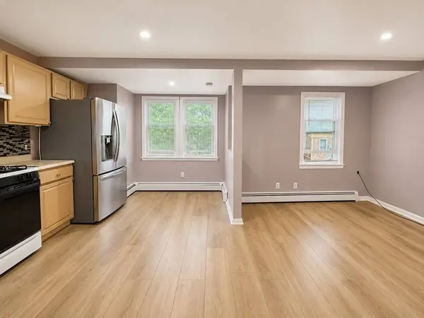 128 Trenton #3, Boston, MA 02128