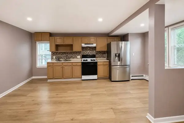 128 Trenton #3, Boston, MA 02128