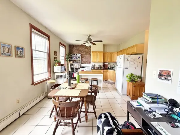 84 Webster St #2, Boston, MA 02128