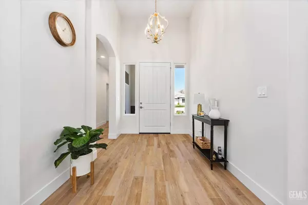 506 Rosehaven Lane, Tehachapi, CA 93561