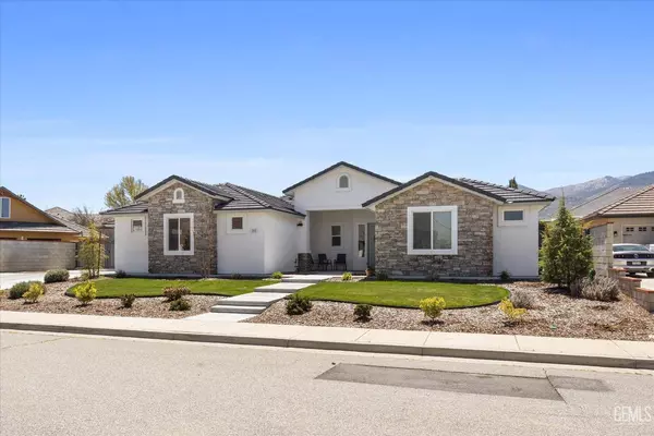 506 Rosehaven Lane, Tehachapi, CA 93561