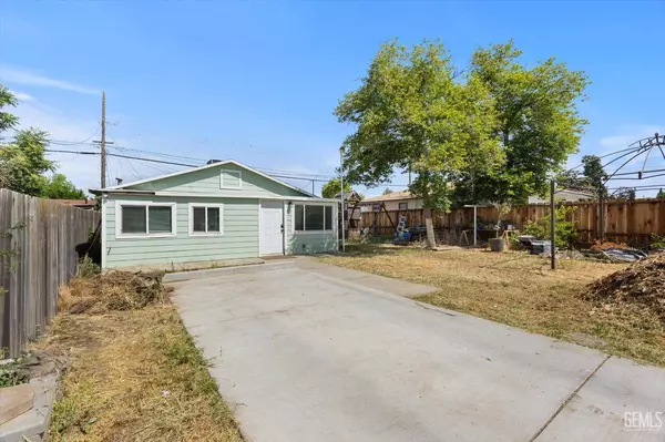404 Colusa Avenue, Chowchilla, CA 93610