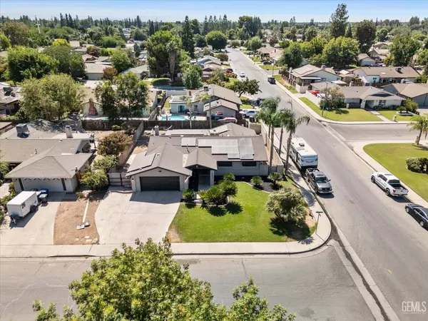 405 Kildeer Way, Bakersfield, CA 93309