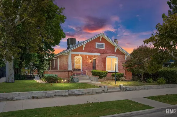 818 Oregon Street, Bakersfield, CA 93305