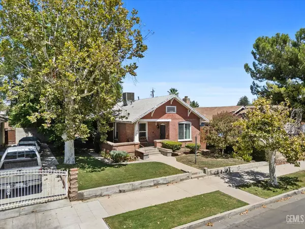 818 Oregon Street, Bakersfield, CA 93305