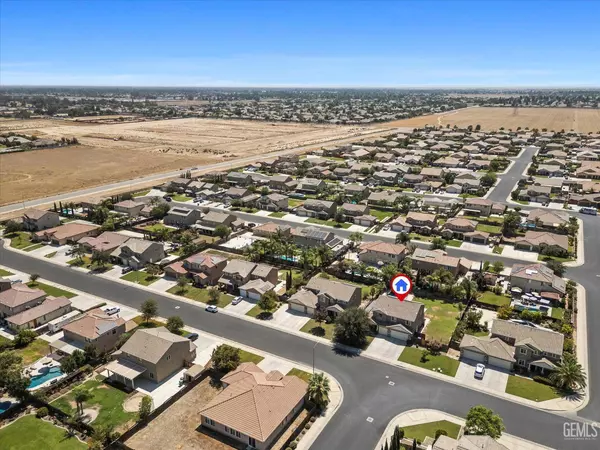 15541 Montalone Place, Bakersfield, CA 93314