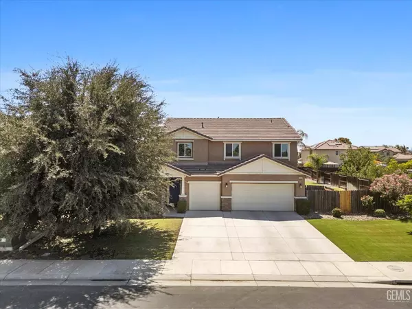 15541 Montalone Place, Bakersfield, CA 93314