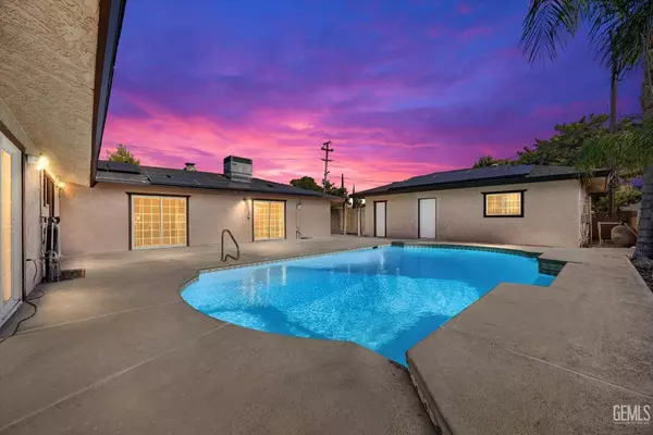 3913 Crescent Drive, Bakersfield, CA 93306