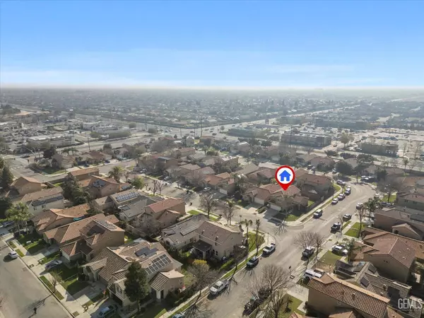 6629 Starbright Drive, Bakersfield, CA 93313