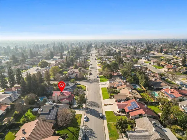 7125 Yuma Way, Bakersfield, CA 93308