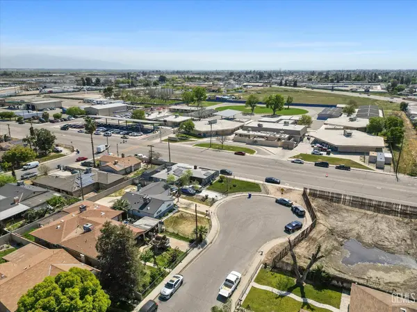 3212 Timothy Street, Bakersfield, CA 93304