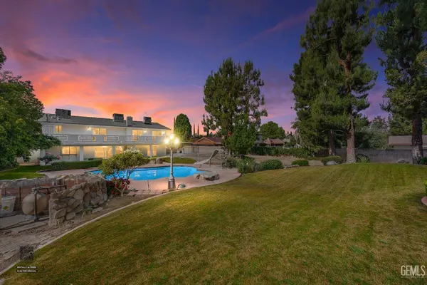 7604 Saddleback Drive, Bakersfield, CA 93309