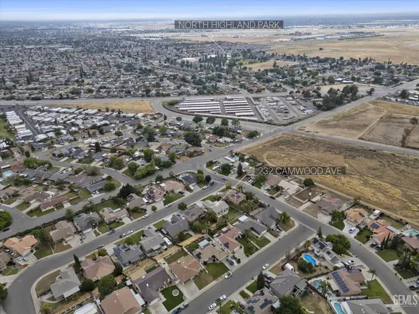 232 Camwood Avenue, Bakersfield, CA 93308