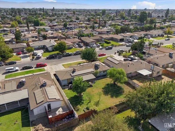 1324 Emery Avenue, Bakersfield, CA 93304