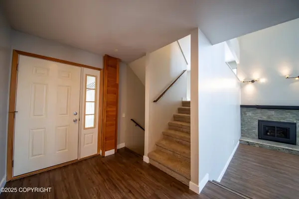 27333 Golden Eagle CT, Chugiak, AK 99567