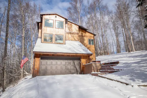 27333 Golden Eagle CT, Chugiak, AK 99567