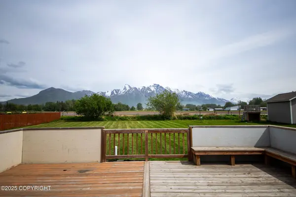 14028 E Jersey LOOP, Palmer, AK 99645