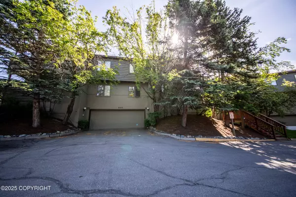 9307 Jewel Lake RD, Anchorage, AK 99502