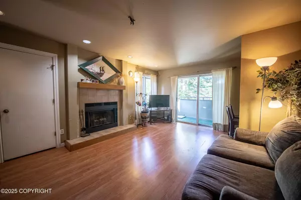 9307 Jewel Lake RD, Anchorage, AK 99502